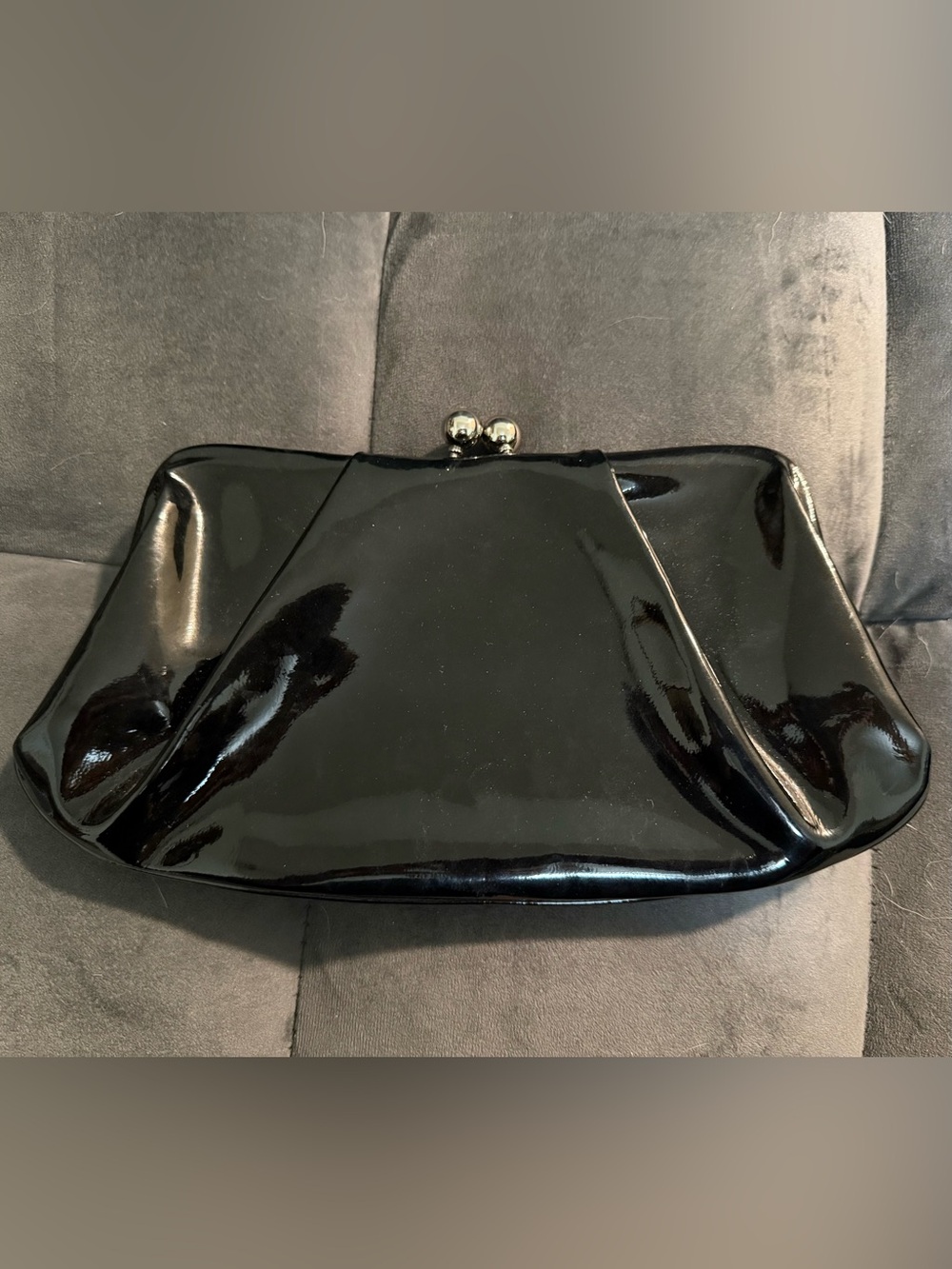 VTG ABS Allen Schwartz Black Patent Kiss-Lock Clutch